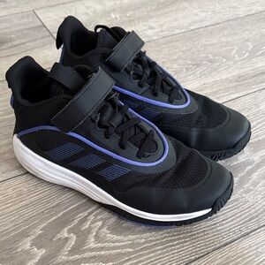 adidas Kids OWNTHEGAME 3.0 SHOES